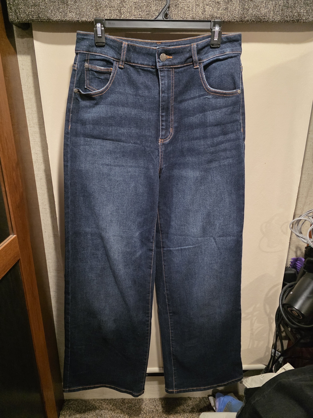 Well Worn Classic High-Rise Wide-Leg Jeans - Dark Blue